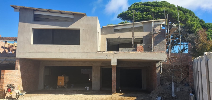 4 Bedroom Property for Sale in Mossel Bay Central Western Cape